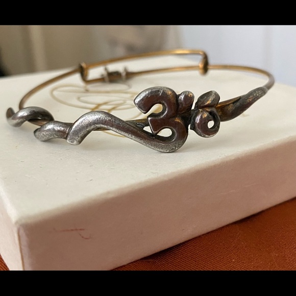 Alex & Ani Bracelet Stack - Picture 5 of 13